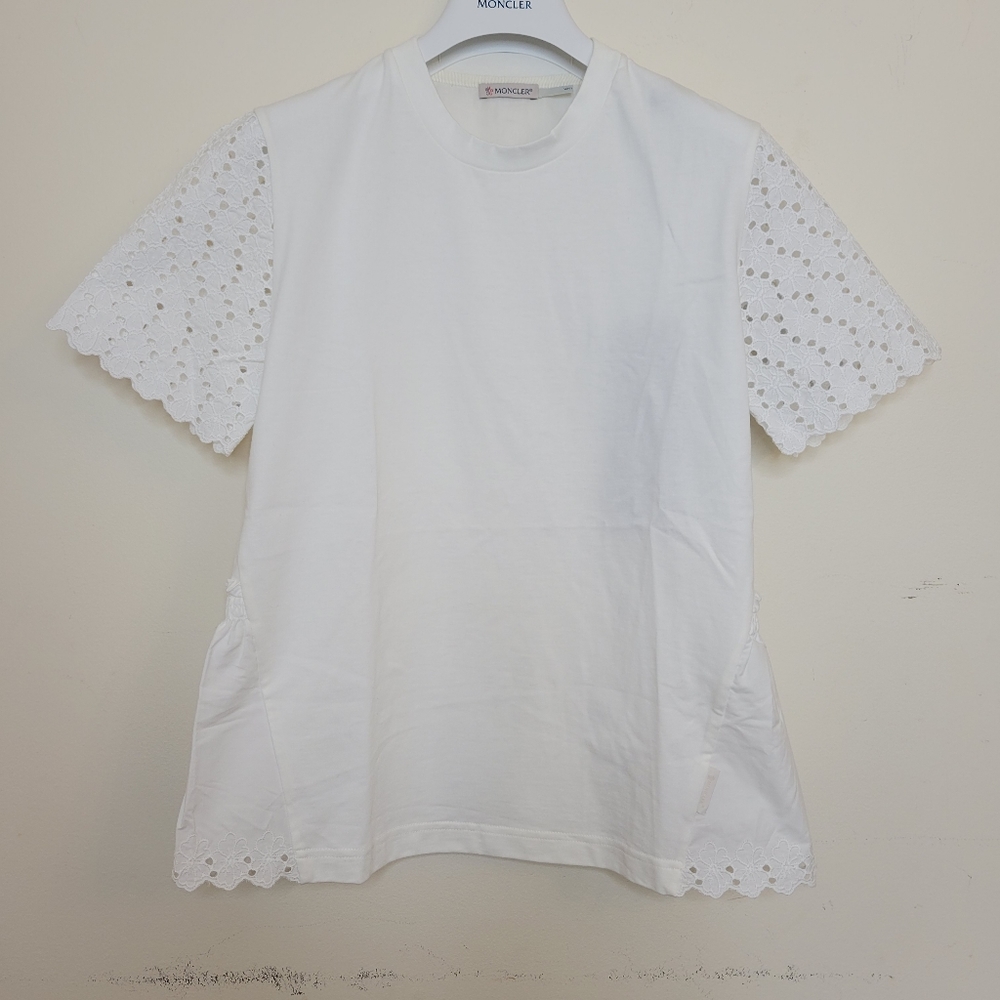 Women's Moncler short sleeve top with lace eyelet sleeves white size M NWT
